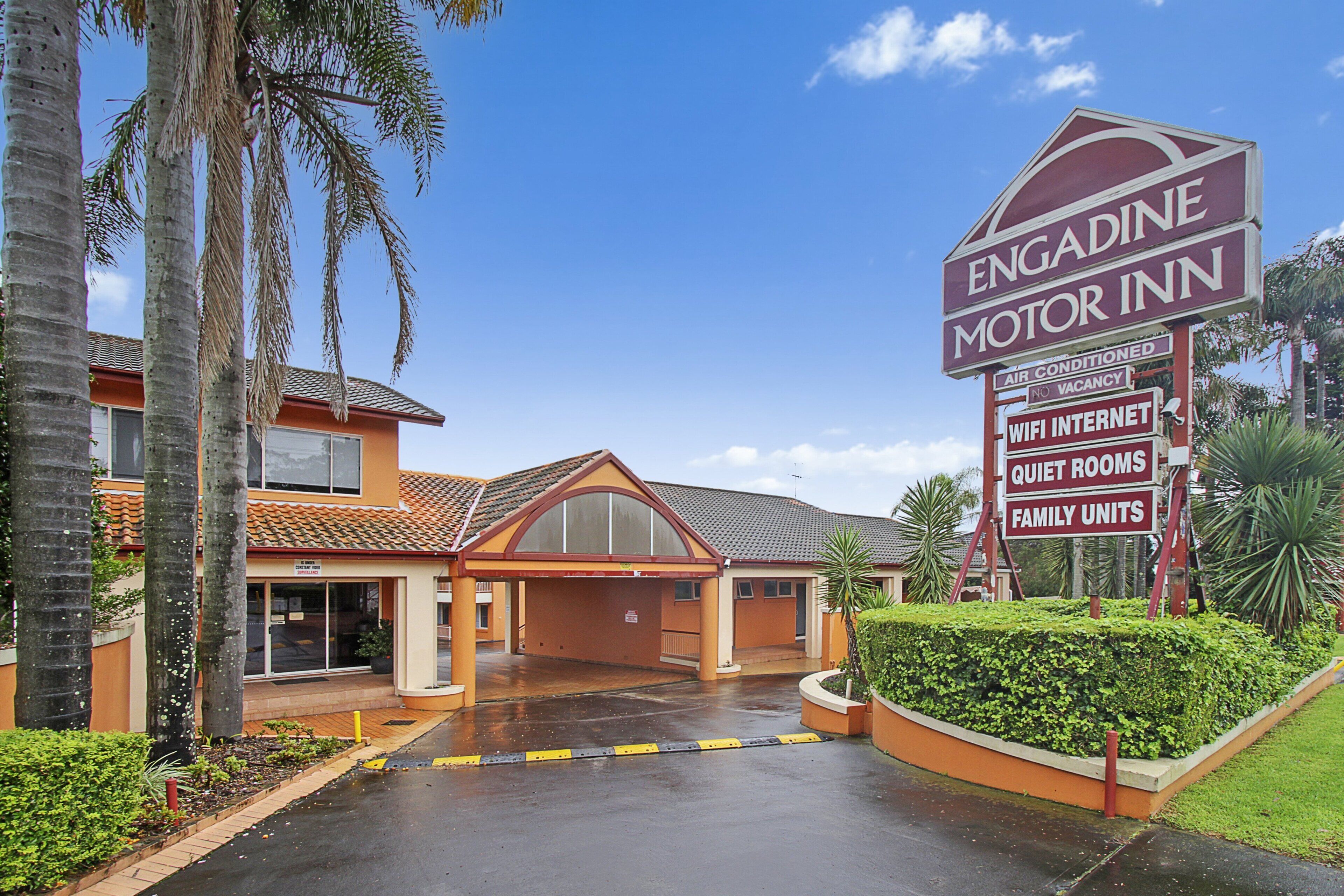 Engadine Motor Inn