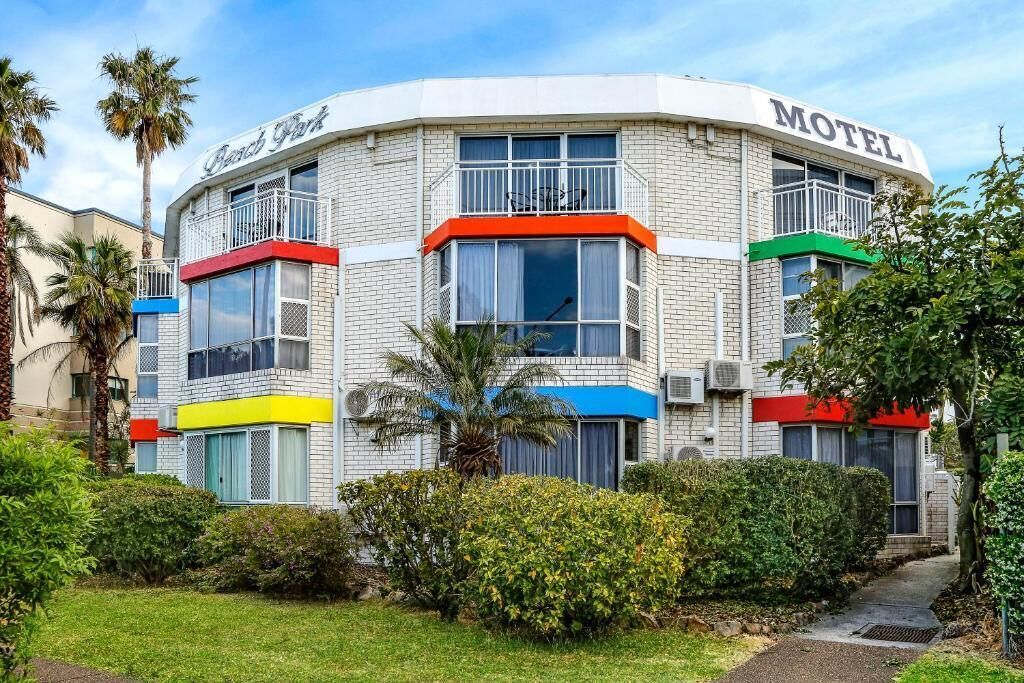 Beach Park Motel