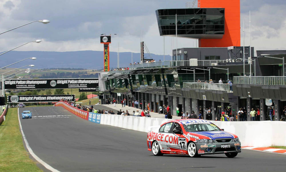 Sydney V8 Drive Laps - 6 Laps