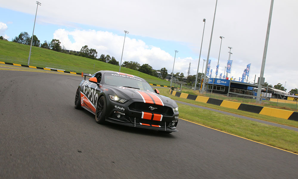 Sydney V8 Mustang 4 Lap Drive Racing Experience