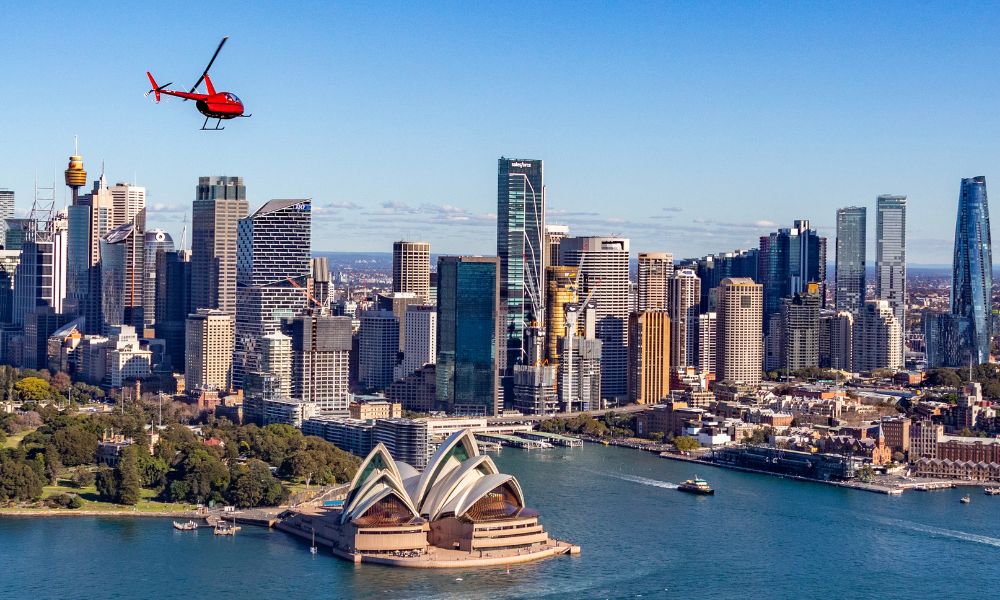 Private Helicopter Flight Over Sydney - 20 Minutes